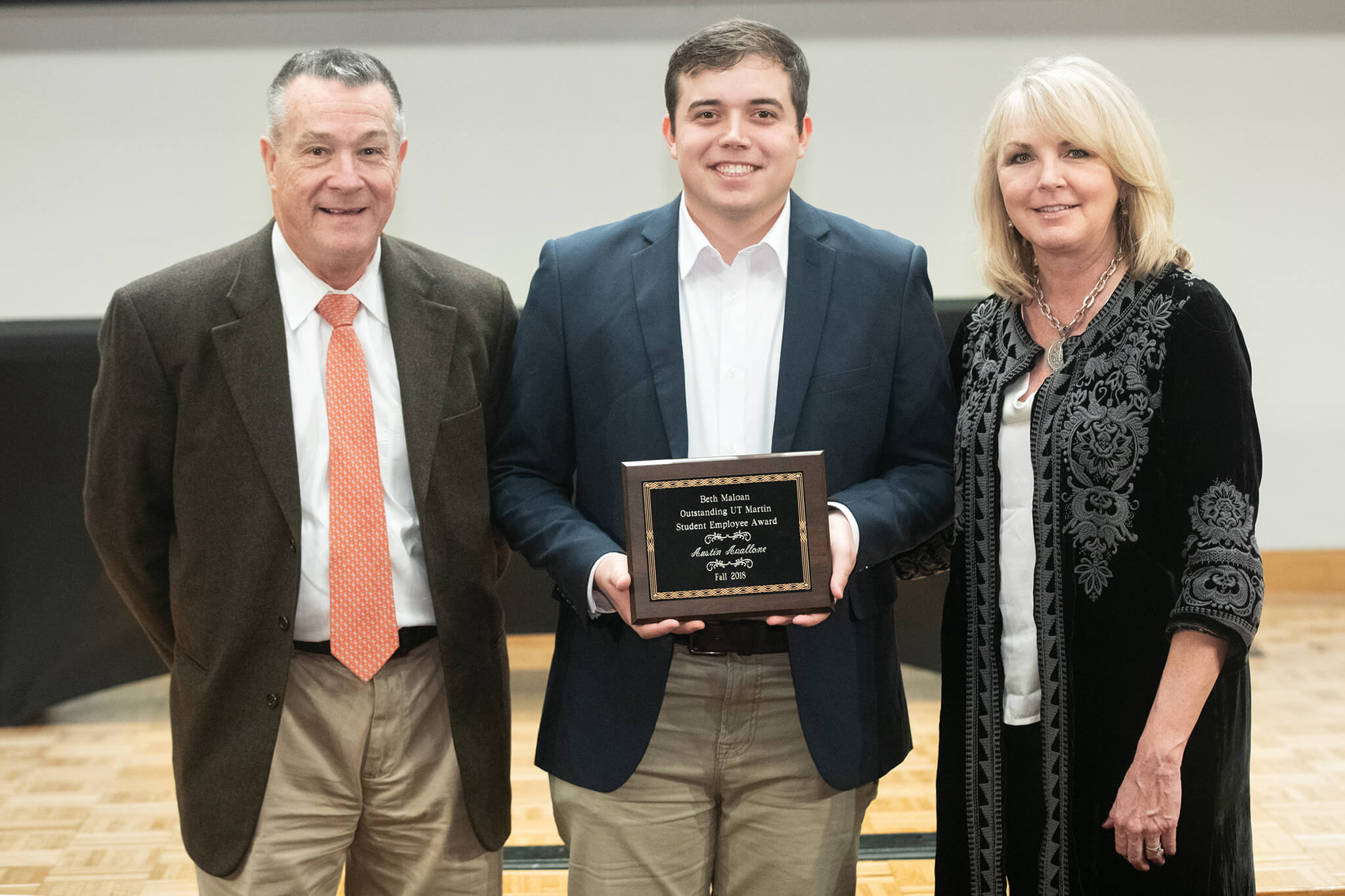 Christopher Austin Avallone (center), of Springfield, received the University of Tennessee at Martin’s Beth Maloan Outstanding Student Employee Award for the fall 2018 semester during a presentation Dec. 7. He is pictured with Maloan family representatives Chancellor Mike Maloan (right) and Sharon Maloan.