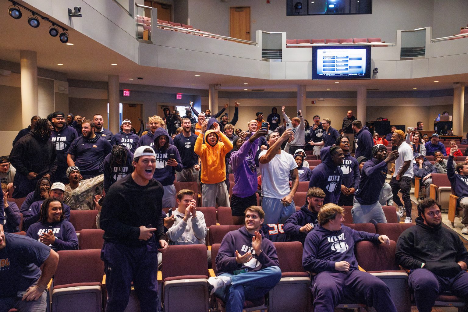 skyhawks-soar-into-fcs-playofs-ut-martin-news