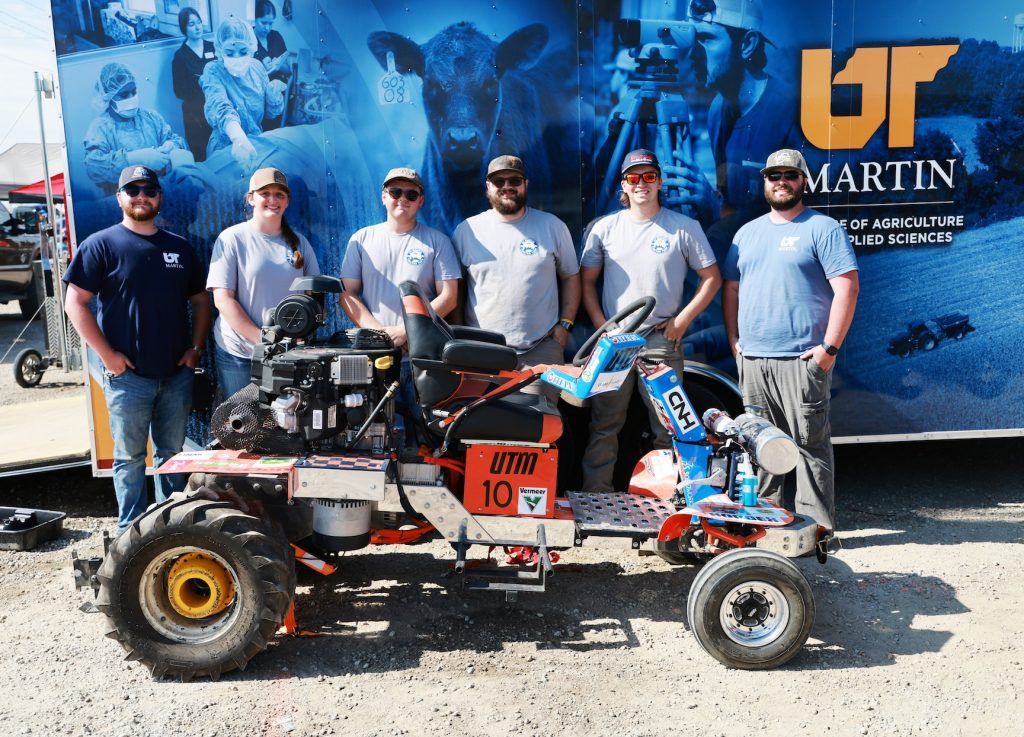 UT Martin tractor team places 15th in international competition