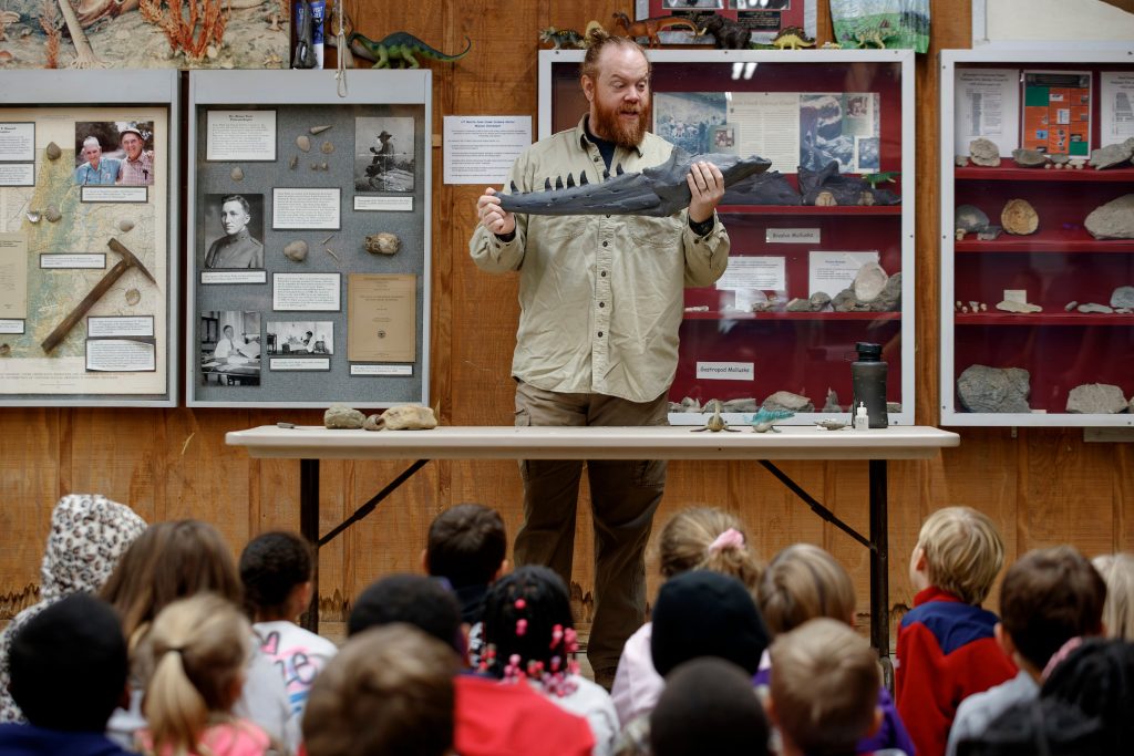 Coon Creek offers Community Days