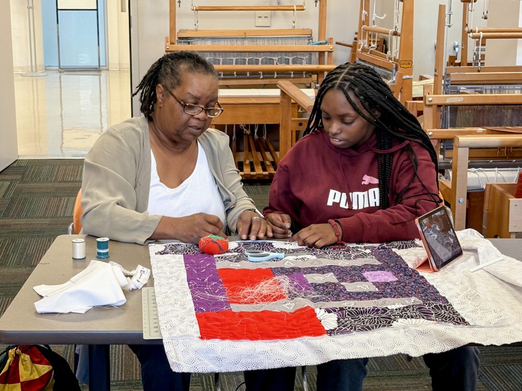 Quilt exhibit reflects Gee's Bend style, UT Martin students' talent